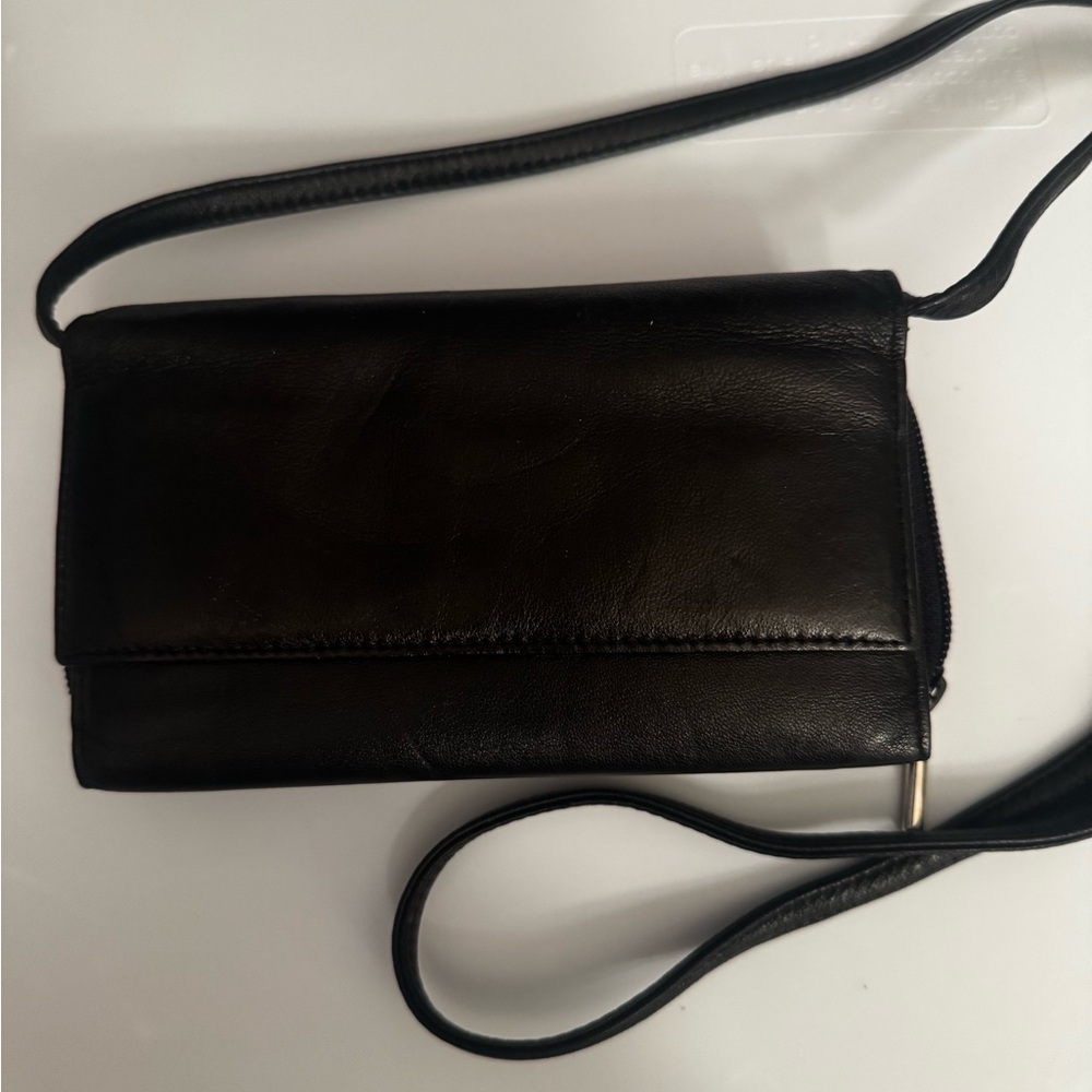Elegant Black Leather Crossbody Bag